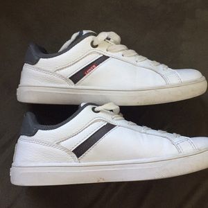 Levis White Leather Sneakers 